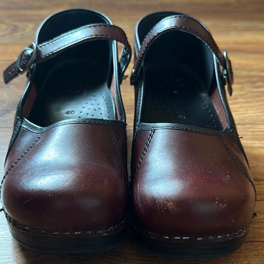Dansko Women’s Burgundy Leather Mary Jane Clogs